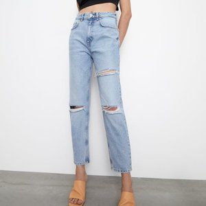 Zara Mom Fit Ripped Jeans